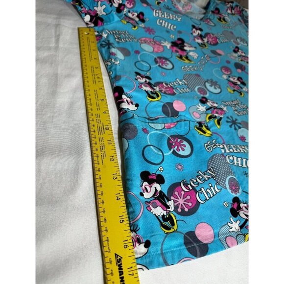 Disney - Minnie Mouse Girl Power Scrub Top - XL - Picture 7 of 8
